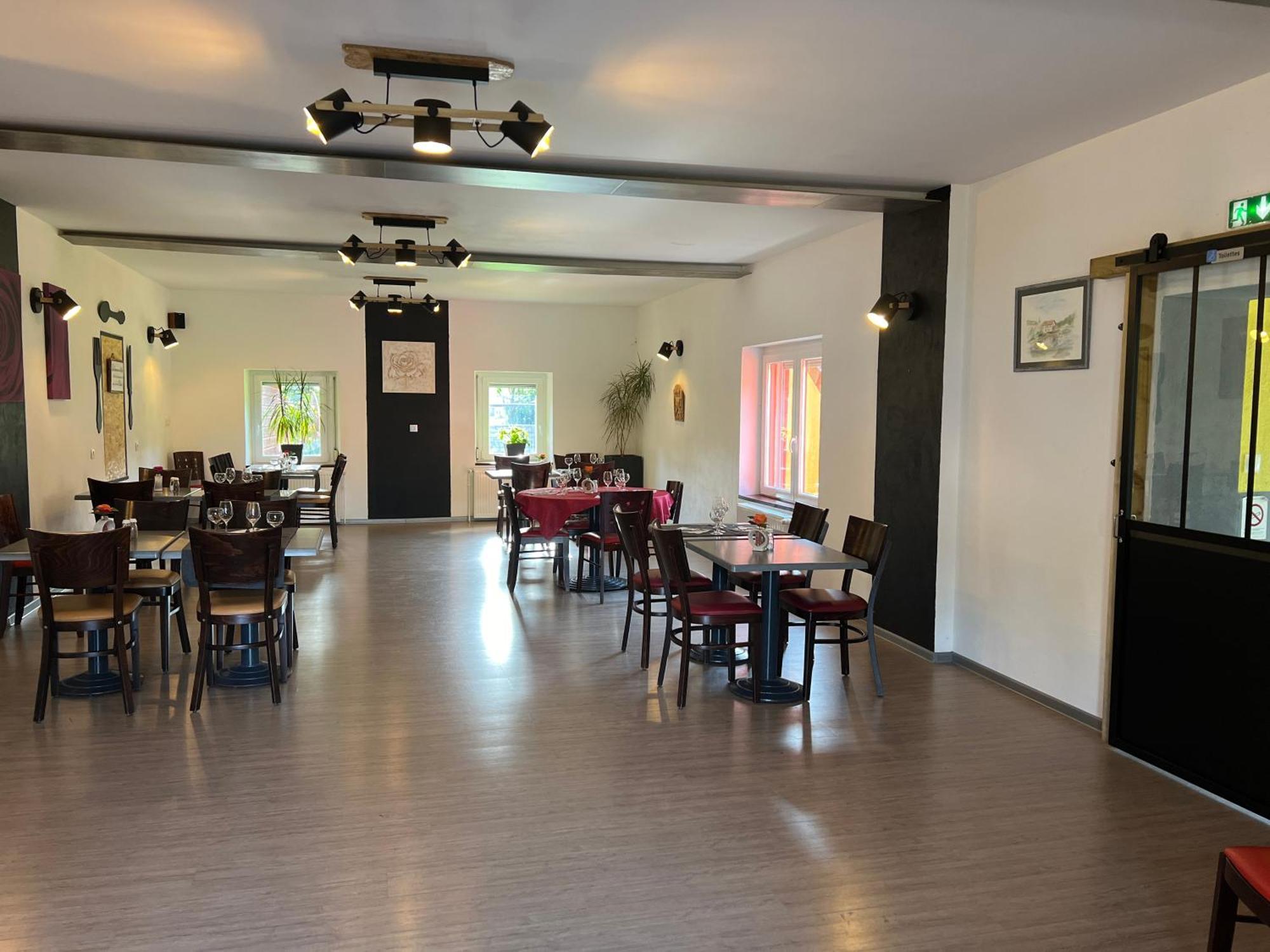 Auberge Restaurant La Roseraie Grandrupt Luaran gambar